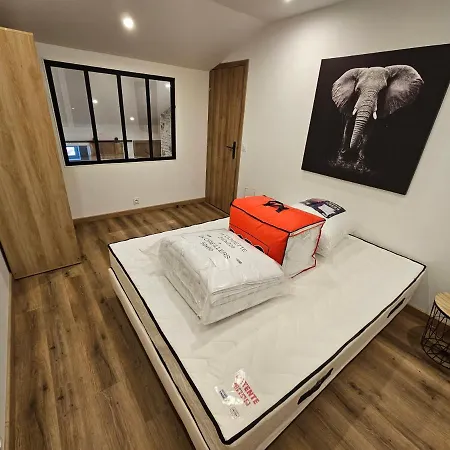 Maison Entiere Proche Saint-Léonard